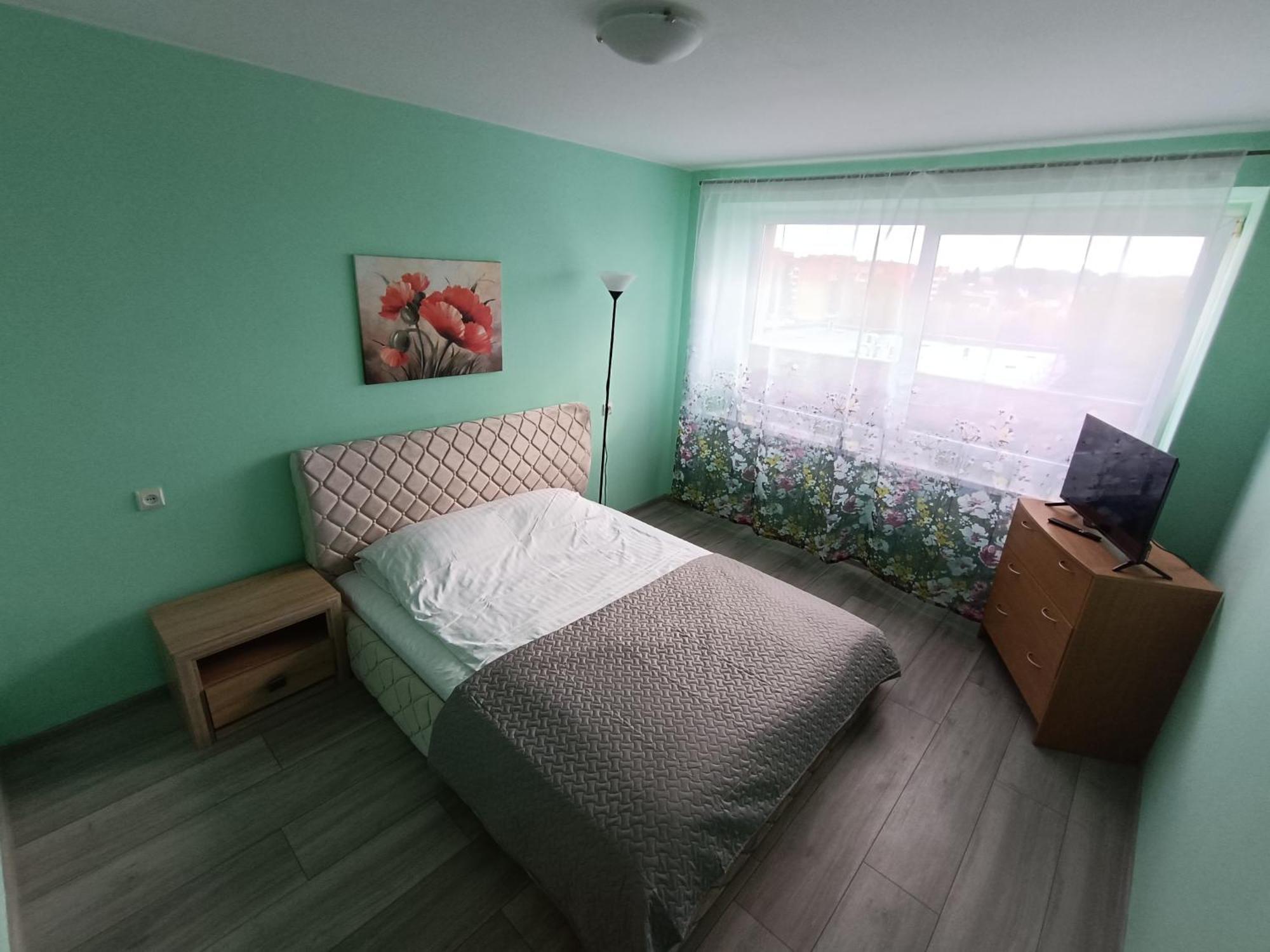 Viesbutis Jurbarkas Hotel Екстериор снимка