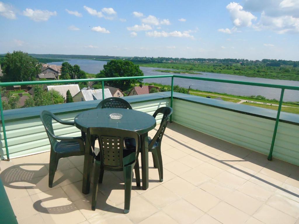 Viesbutis Jurbarkas Hotel Екстериор снимка