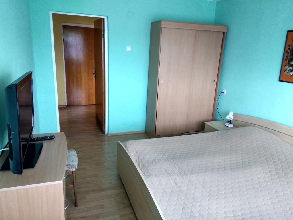 Viesbutis Jurbarkas Hotel Екстериор снимка