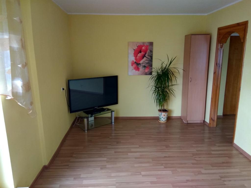 Viesbutis Jurbarkas Hotel Екстериор снимка
