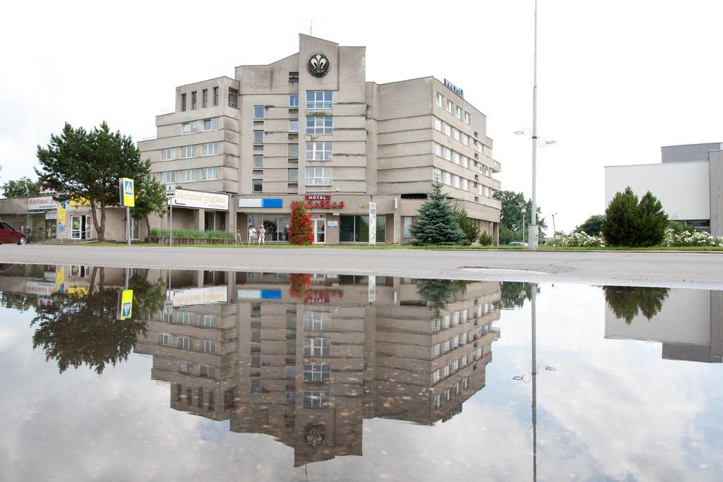 Viesbutis Jurbarkas Hotel Екстериор снимка